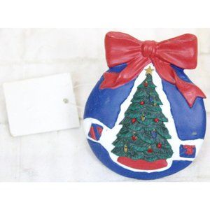 NWT Green Christmas Tree Napkin Ring Blue Ornament Shaped Red Bow
